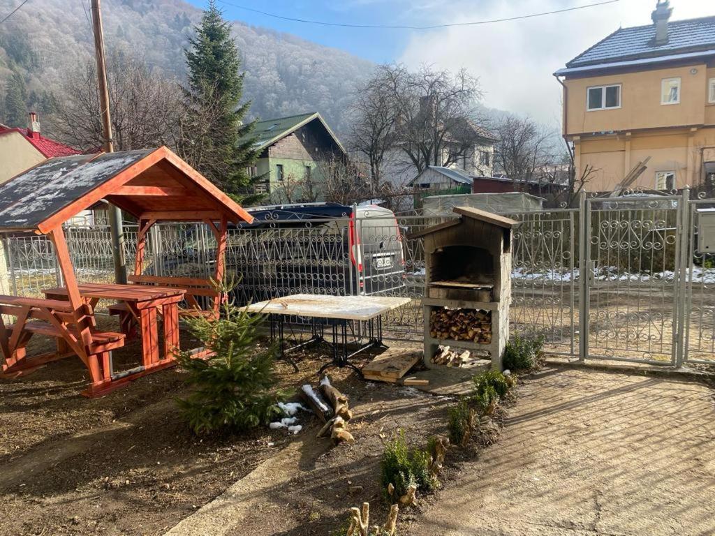 Elle Guest House Синая Екстериор снимка